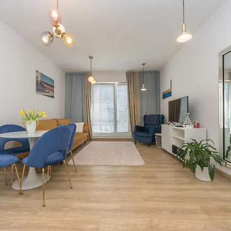 Abrahama Comfort 格丁尼亚